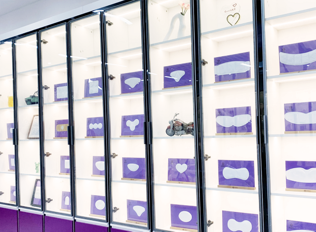 Meilan Medical Product Showroom 열패치 제품 및 회사 개발 이력을 전면적으로 전시